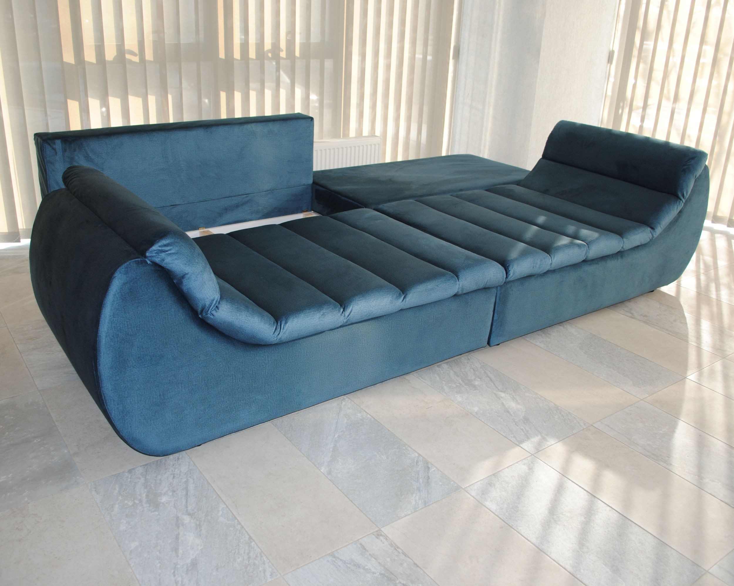 Canapea extensibila 4 locuri Party, cu lada, albastru topaz, 300 x 105 x 75 cm 3