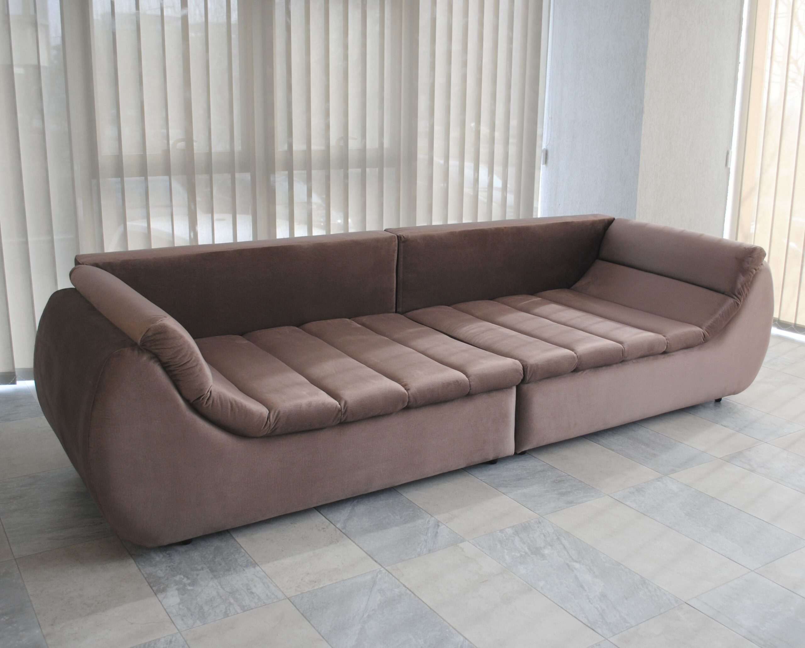 Canapea extensibila 4 locuri Party, cu lada, cappuccino, 300 x 105 x 75 cm 3