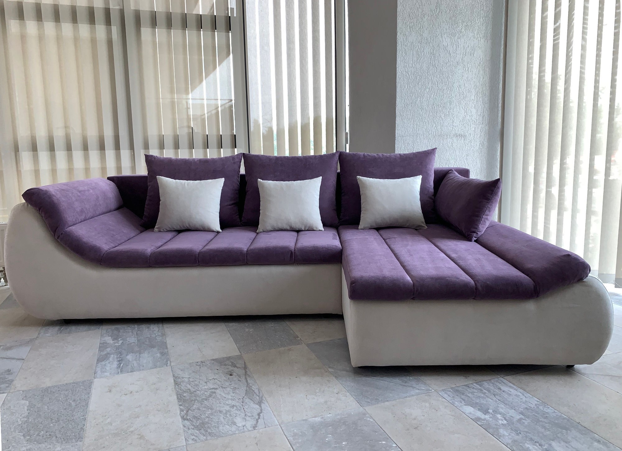 Coltar living extensibil pe stanga Florence, cu lada, mov + crem, 280 x 170 x 75 cm 1